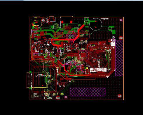 一個新人畫的PCB和一個資深的硬件工程師畫的PCB對照